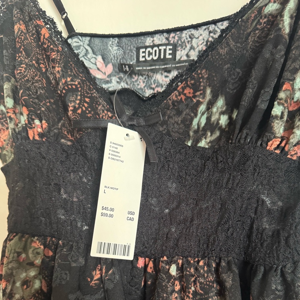 Ecote Floral Lace Trim Black Top Whimsigoth Feminine Babydoll - Picture 8 of 9